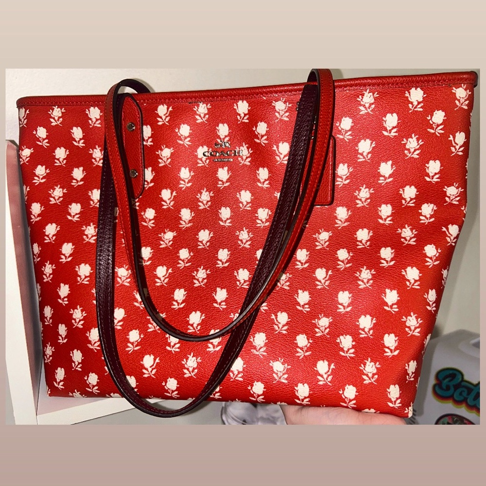 Coach outlet city tote bag